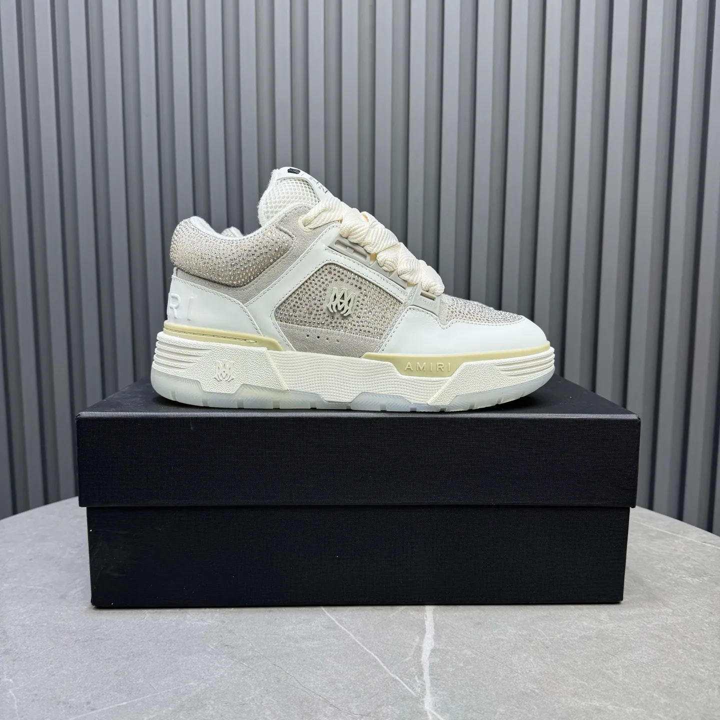 Men's shoes 💰760💰 AMIRI AMIRI fashion brand hot sale 🔥 Available all year round, couples 💑 Official website synchronization Imported fabrics 1⃣️ vs 1⃣️ replica, original factory special original sole, 35-45 (45. non-refundable)